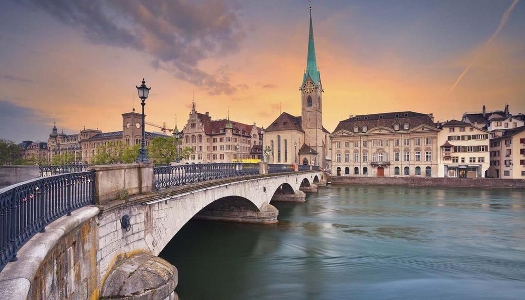 Panduan Menikmati Kota Zurich, Swiss yang Punya Banyak Kisah Klasik
