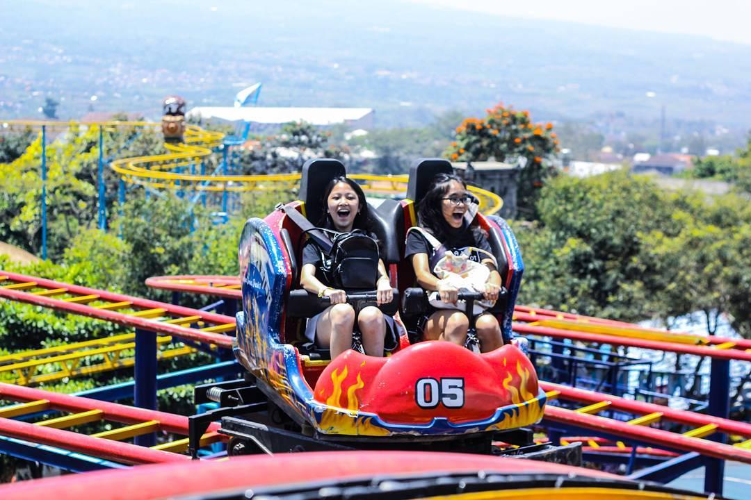 Weekend Segera Tiba, Yuk ke 7 Taman Hiburan Paling Seru di Indonesia