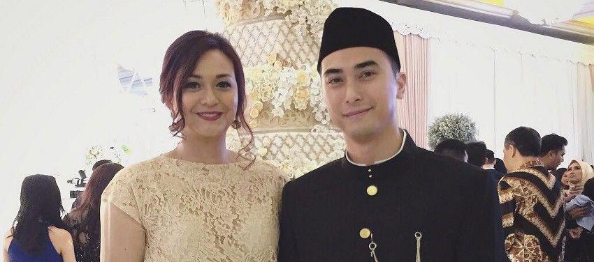 13 Tahun Menikah, Ini Potret Harmonis Keluarga DJ Winky dan Istri