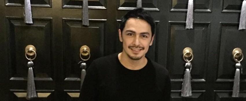 Ingat Pelantun Sembako Cinta? Nih 10 Potret Terbaru Thomas Djorghi Kini