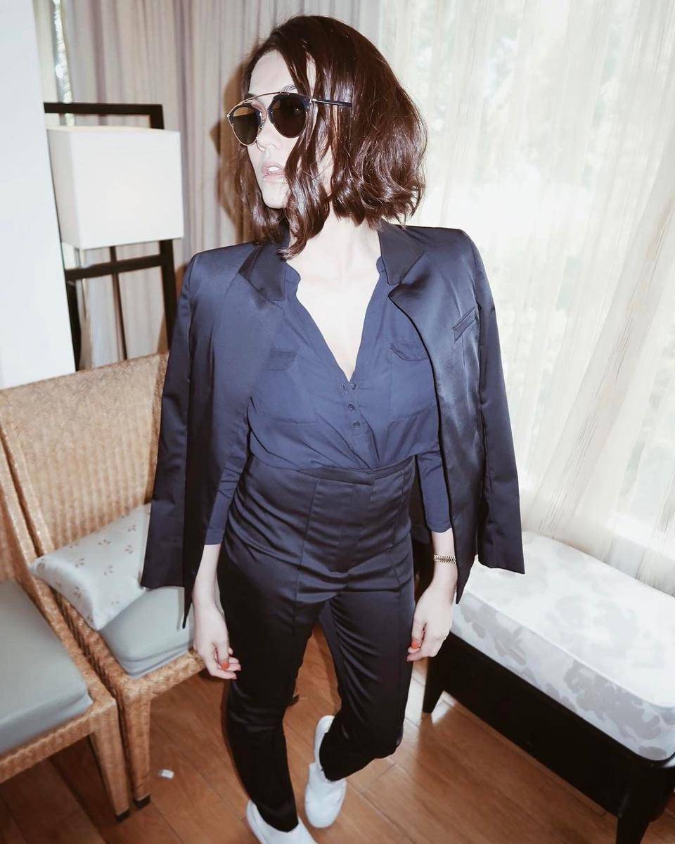 www.instagram.com/agnezmo