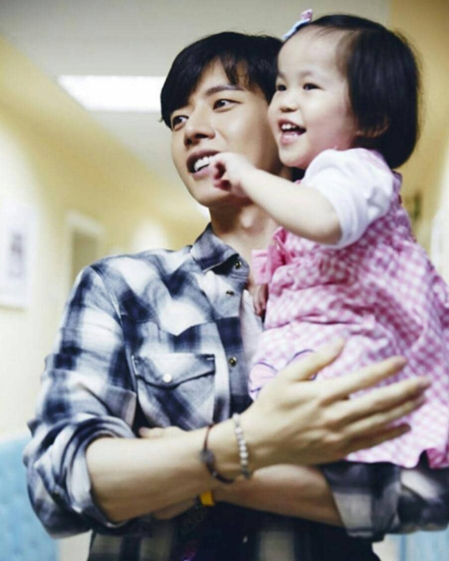 instagram.com/parkhaejin.official