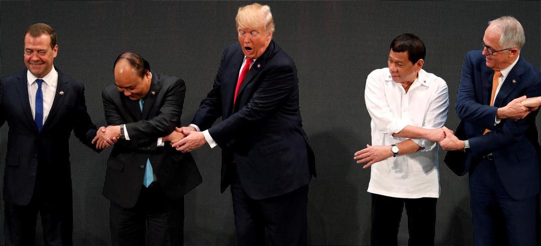 Gara-gara Ini Trump Serang PM Inggris Lewat Twitter