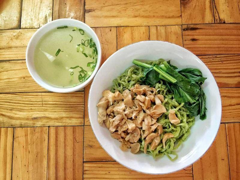 Yummy! 5 Kuliner Paling Enak di Kawasan Kebon Jeruk, Jakarta Barat