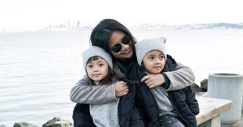 Kayak Kembar, Ini Potret Dua Putri Cantik Ririn Dwi Ariyanti