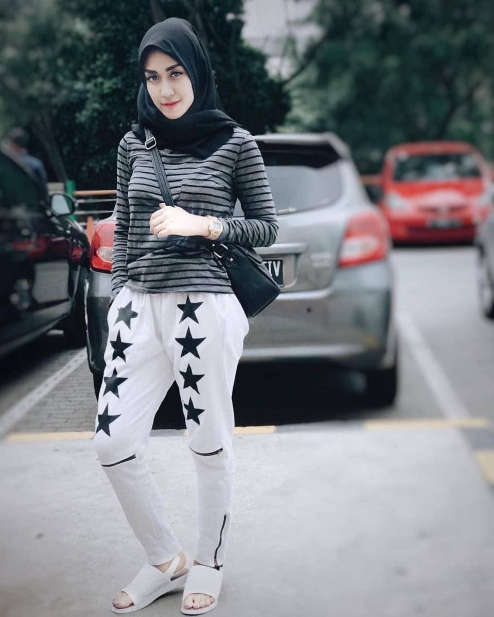 instagram.com/ichaanisaaa