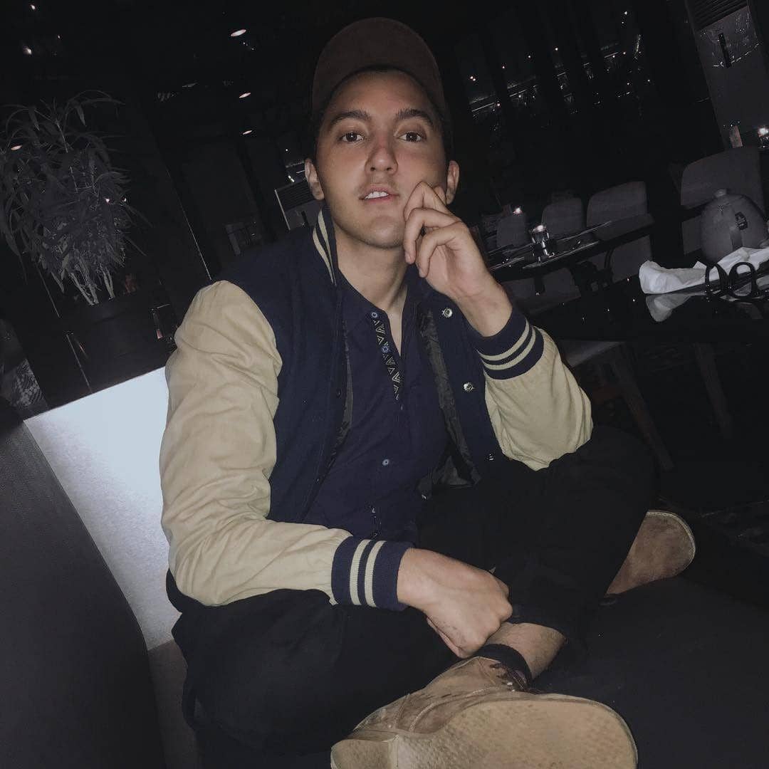 instagram.com/aronashab