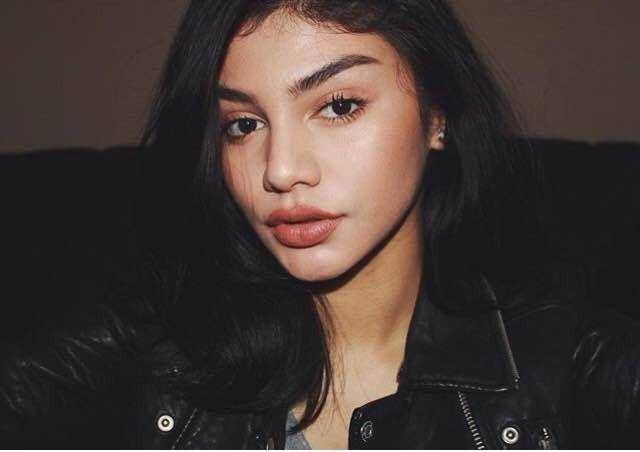 www.instagram.com/jihanealmira