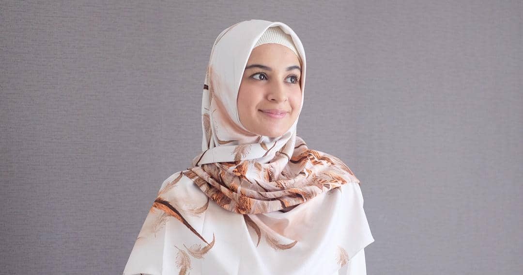 10 Transformasi Shireen Sungkar, Kecil Imut Kini Manis Berhijab