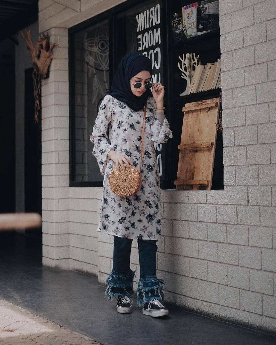 instagram/aghaniapunjabi