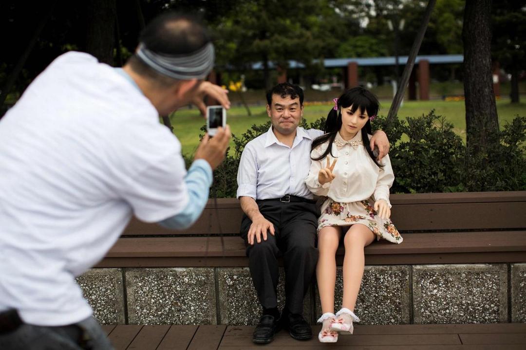 5 Tren Istri Virtual yang Dilakukan Pria Jepang, Anti Mainstream!
