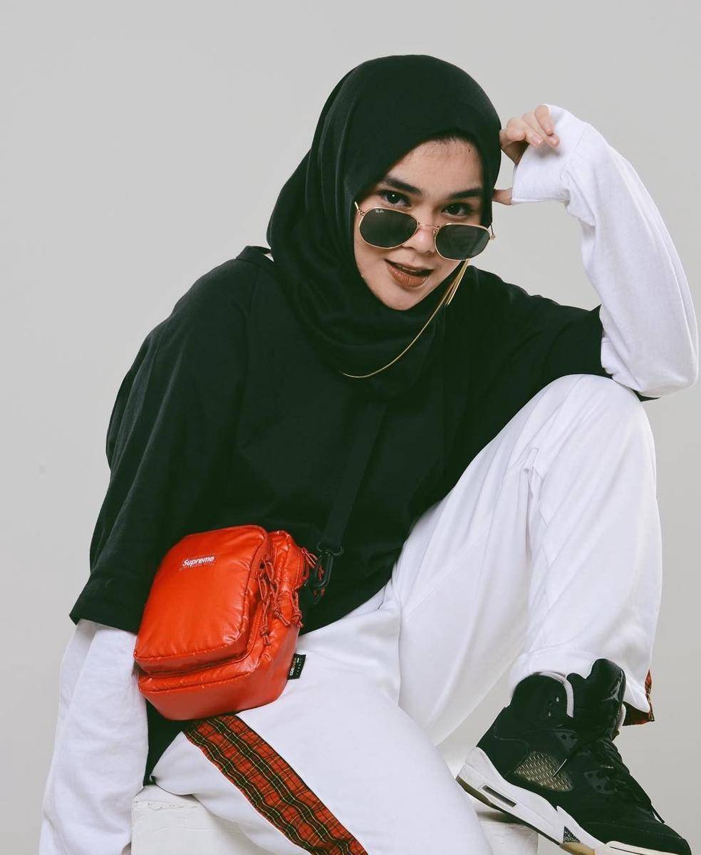 instagram.com/siviazizah