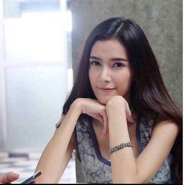 instagram.com/nat_nattasha