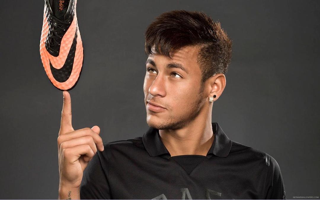 4 Wanita Cantik Diisukan Sedang Berkencan dengan Neymar