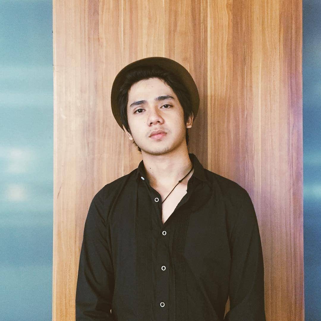 instagram.com/arbaniyasiz