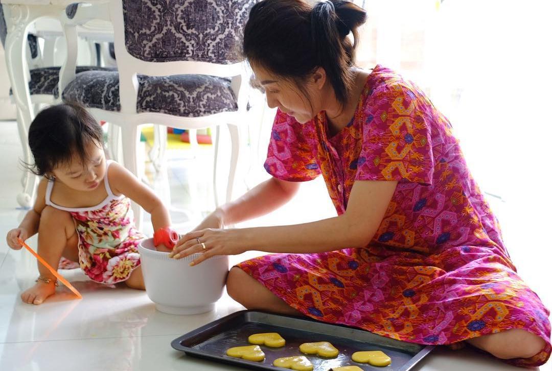 6 Alasan Logis Kenapa Banyak Cewek Tergila-gila Sama Daster