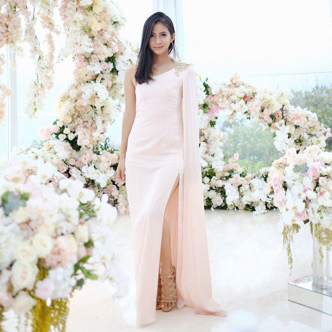 instagram.com/riniyulianti