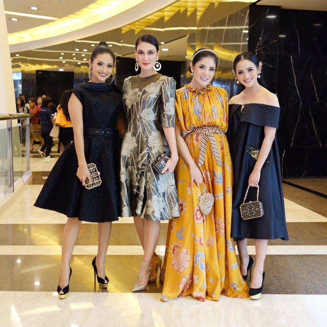 instagram.com/riniyulianti