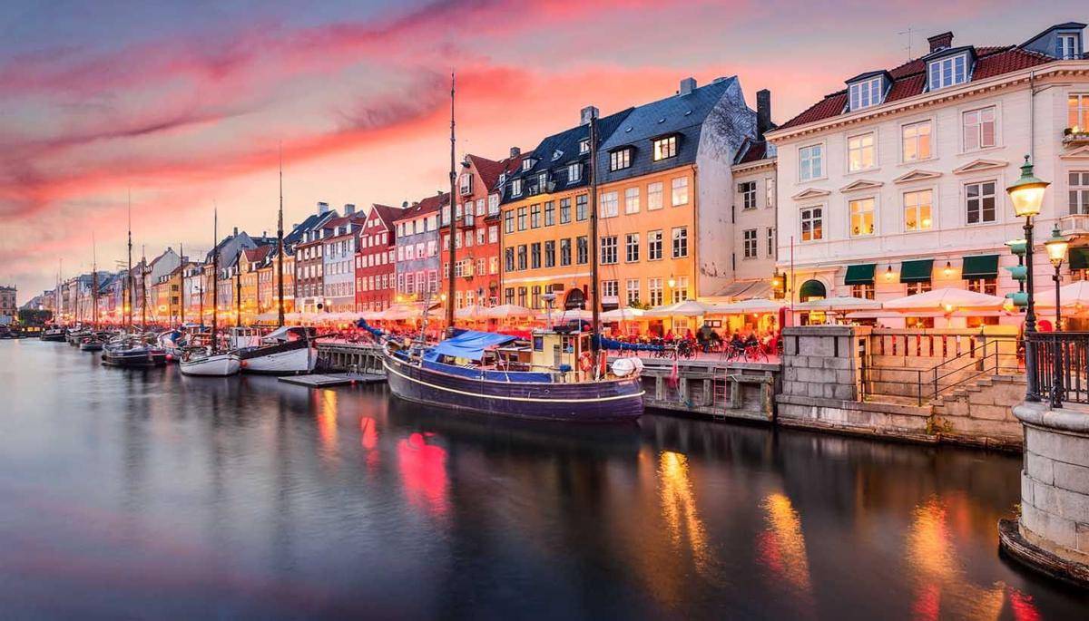 World Travel Guide