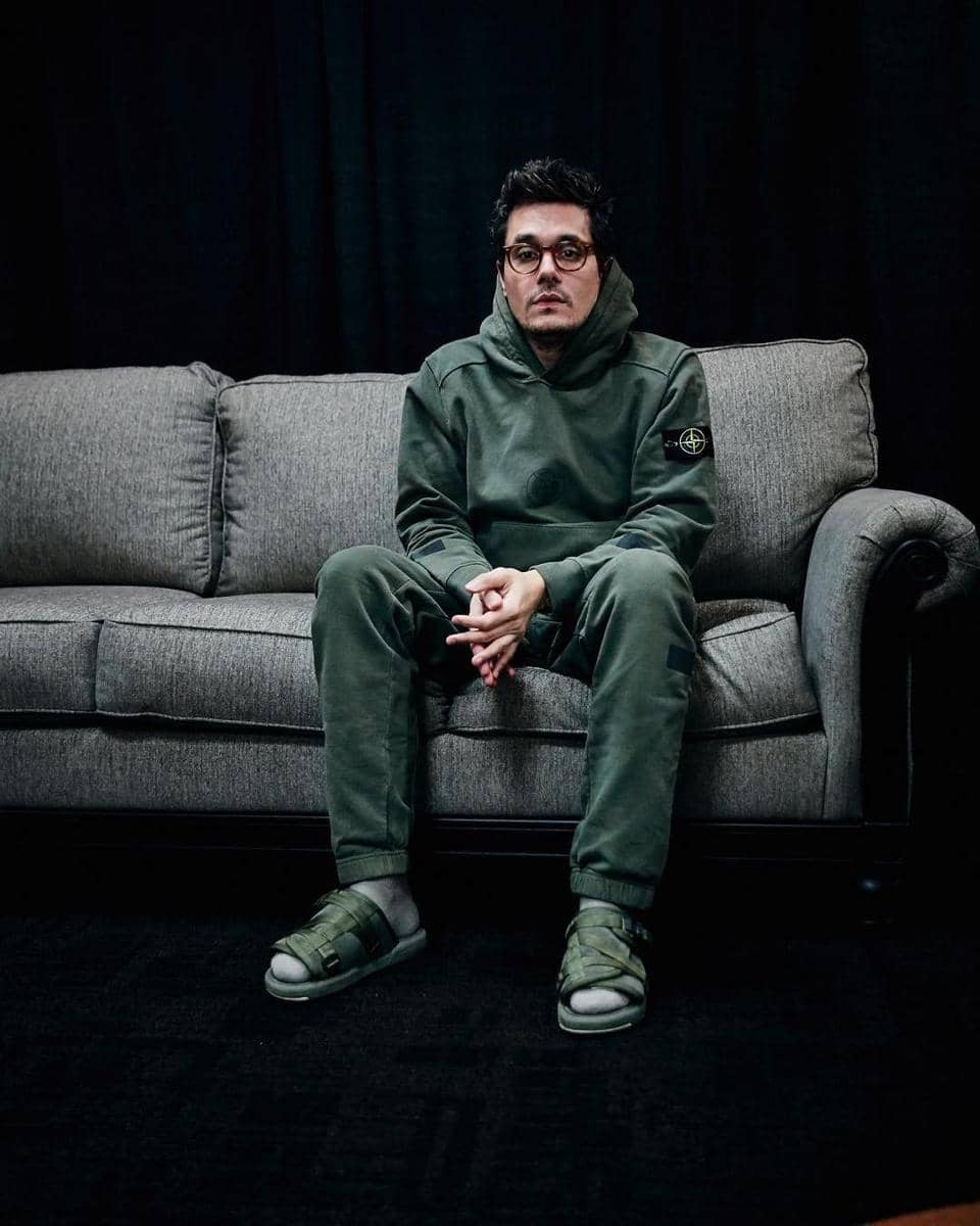 instagram.com/johnmayer
