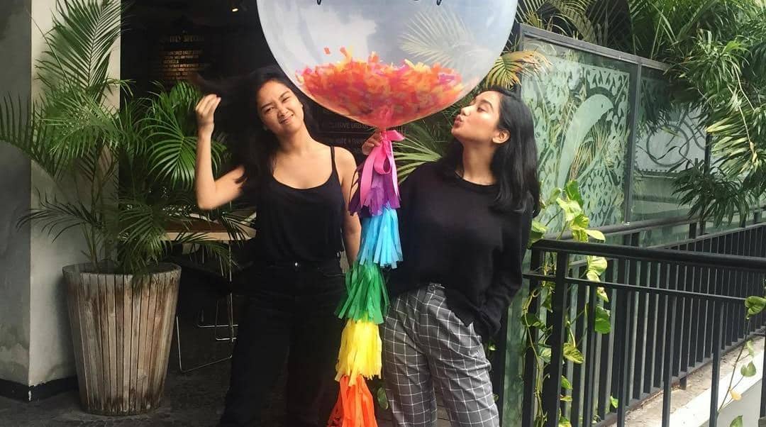 Style Kekinian Salma & Salwa, Anak Kembar Titi DJ yang Gaul Abis!