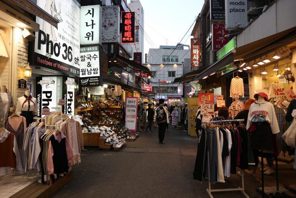 5 Surga Belanja Murah Meriah di Seoul yang Wajib Kamu Kunjungi