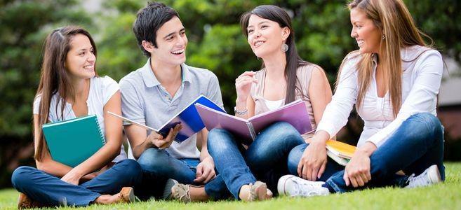 5 Keuntungan Cowok yang Punya Banyak Sahabat Cewek