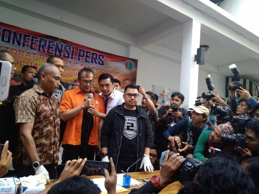Sudah 10 Tahun Tio Pakusadewo Gunakan Narkoba Sabu