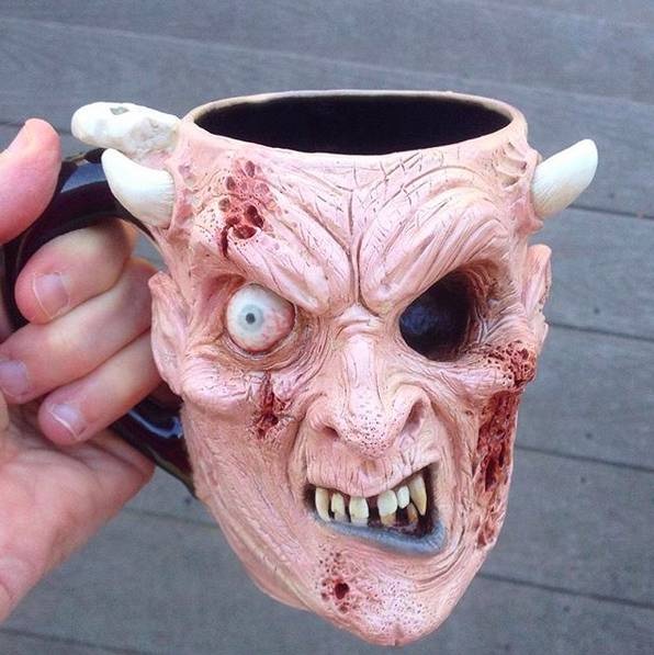 instagram.com/scravismugs