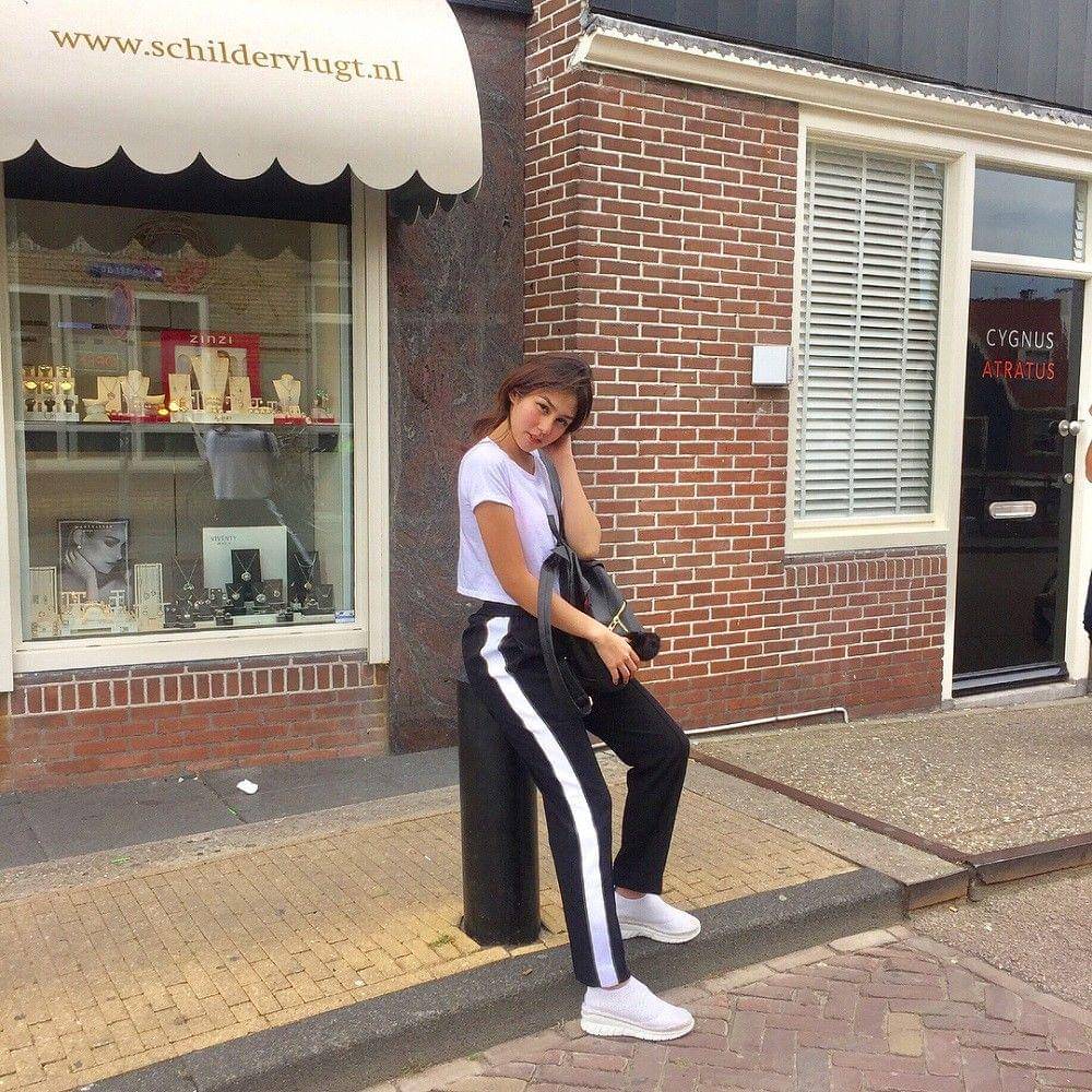 instagram.com/vaneshaass