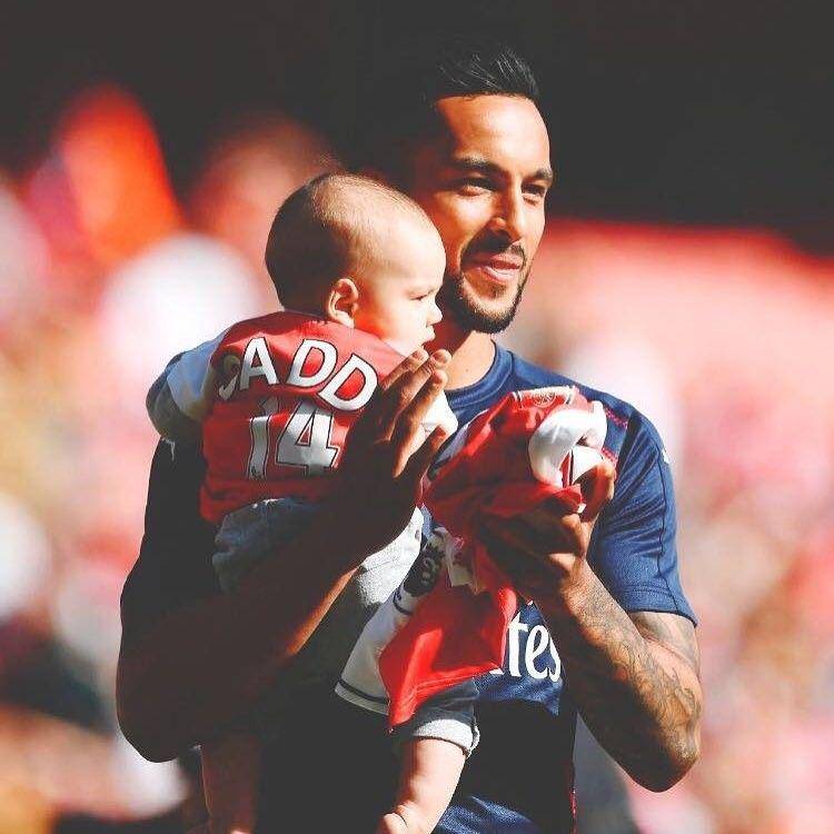 Instagram.com/theowalcott