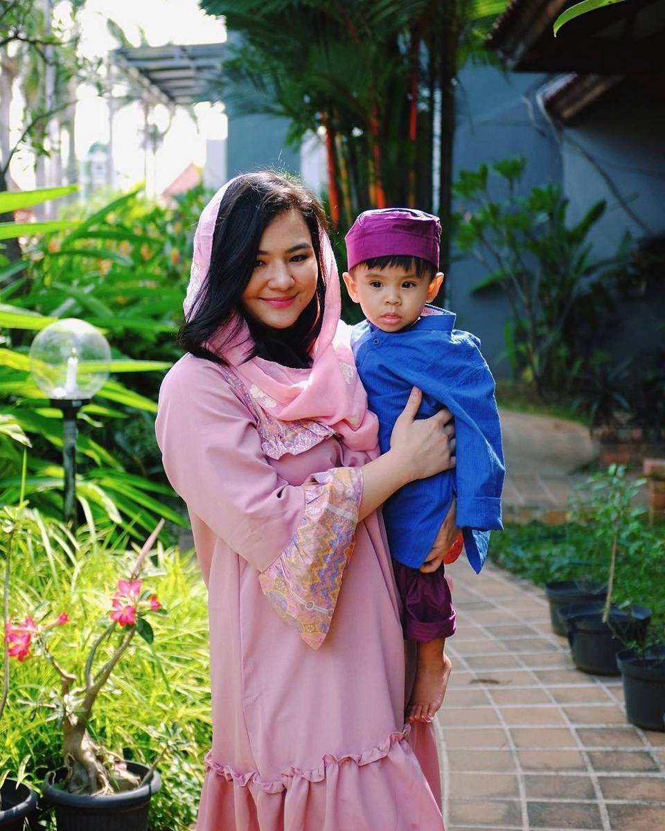 Instagram.com/eriskarein