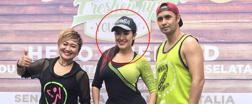 Jadi Instruktur Senam, Ini Potret Artis Liza Natalia yang Kian Bugar