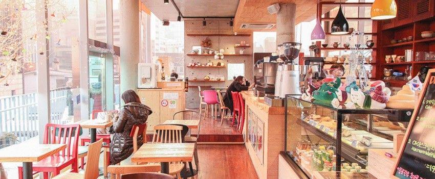 10 Cafe Hits Milik Artis Korea yang Wajib Kamu Kunjungi Saat ke Korea
