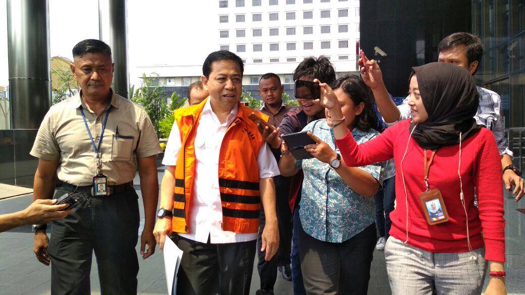 Datangi KPK, Novanto Mengaku Sehat dan Pasrah Hadapi Sidang Besok
