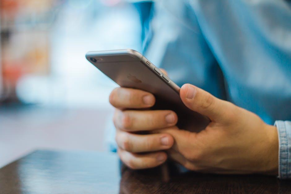 6 Tips Jitu Berkomunikasi dengan Dosenmu Lewat Email