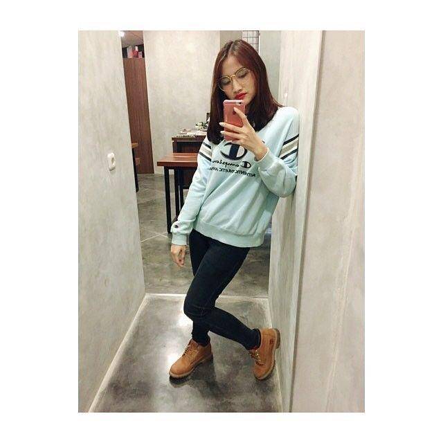 instagram.com/jkt48frieska