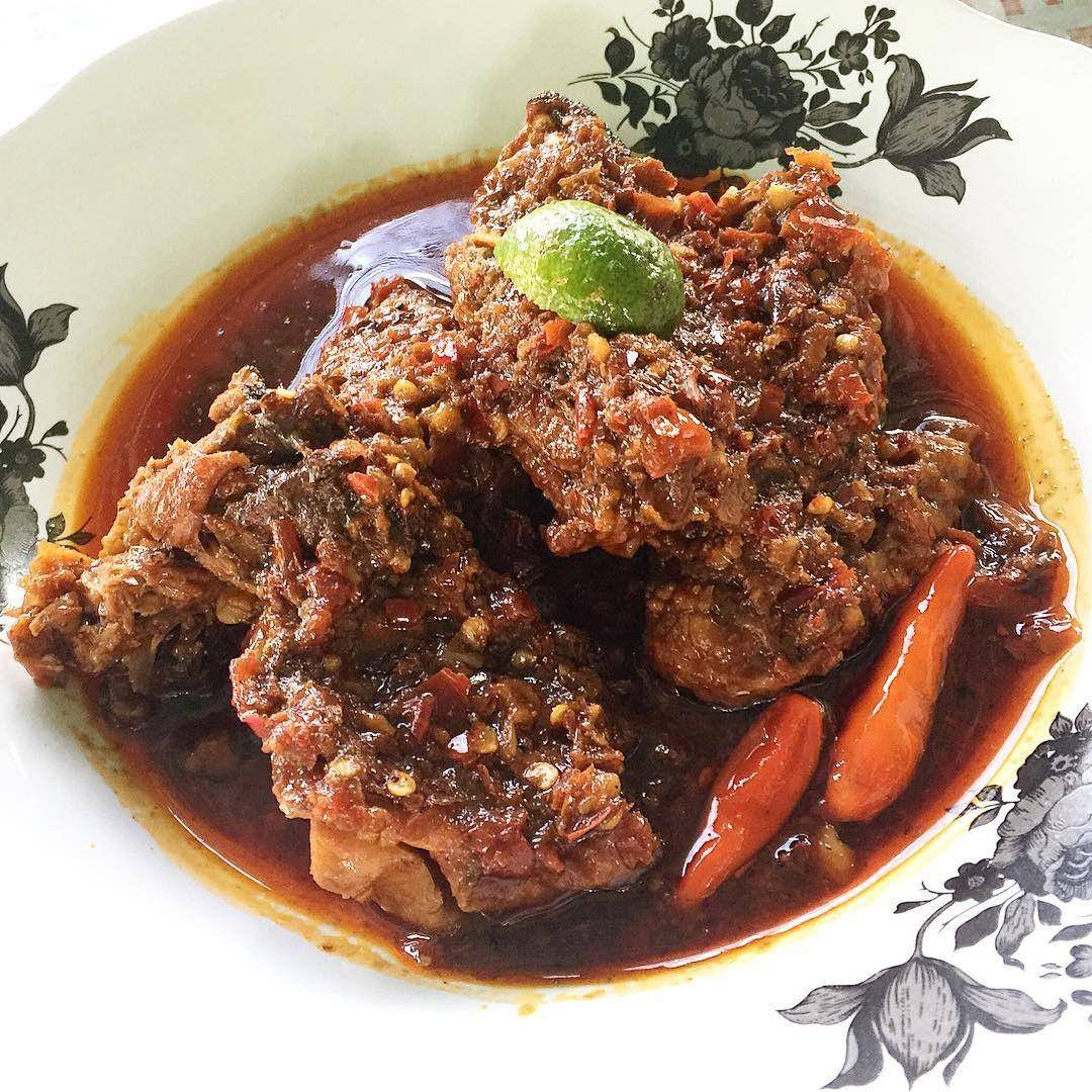 instagram.com/welovefood