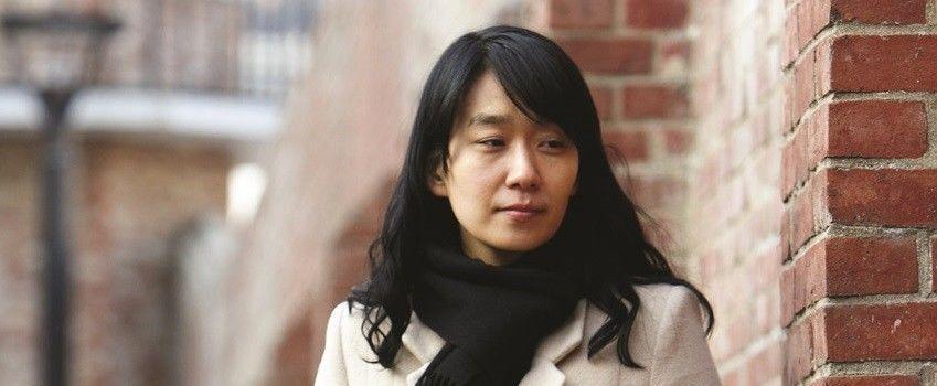Tak Kalah Memukau, Penulis Asia ini Mengalihkan Mata Dunia