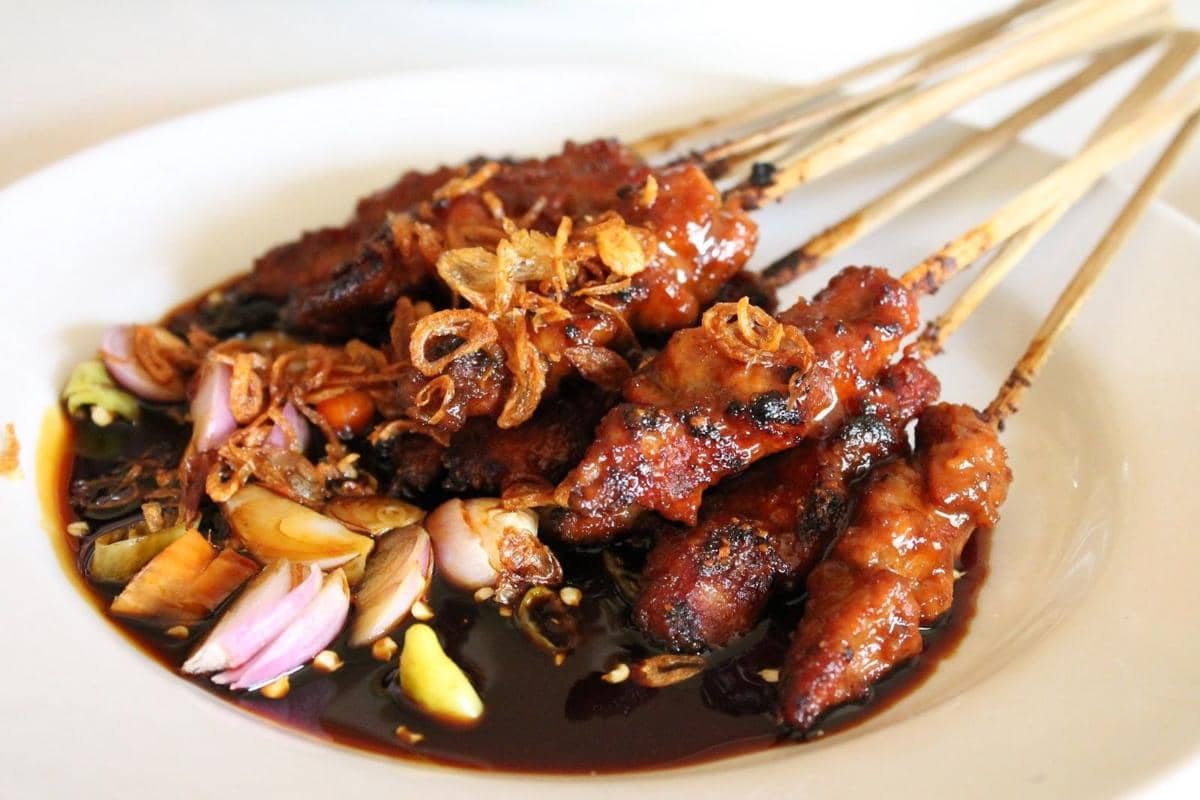 6 Jenis Kuliner Sate Khas Pulau Sumatera, Wajib Banget Dicoba!