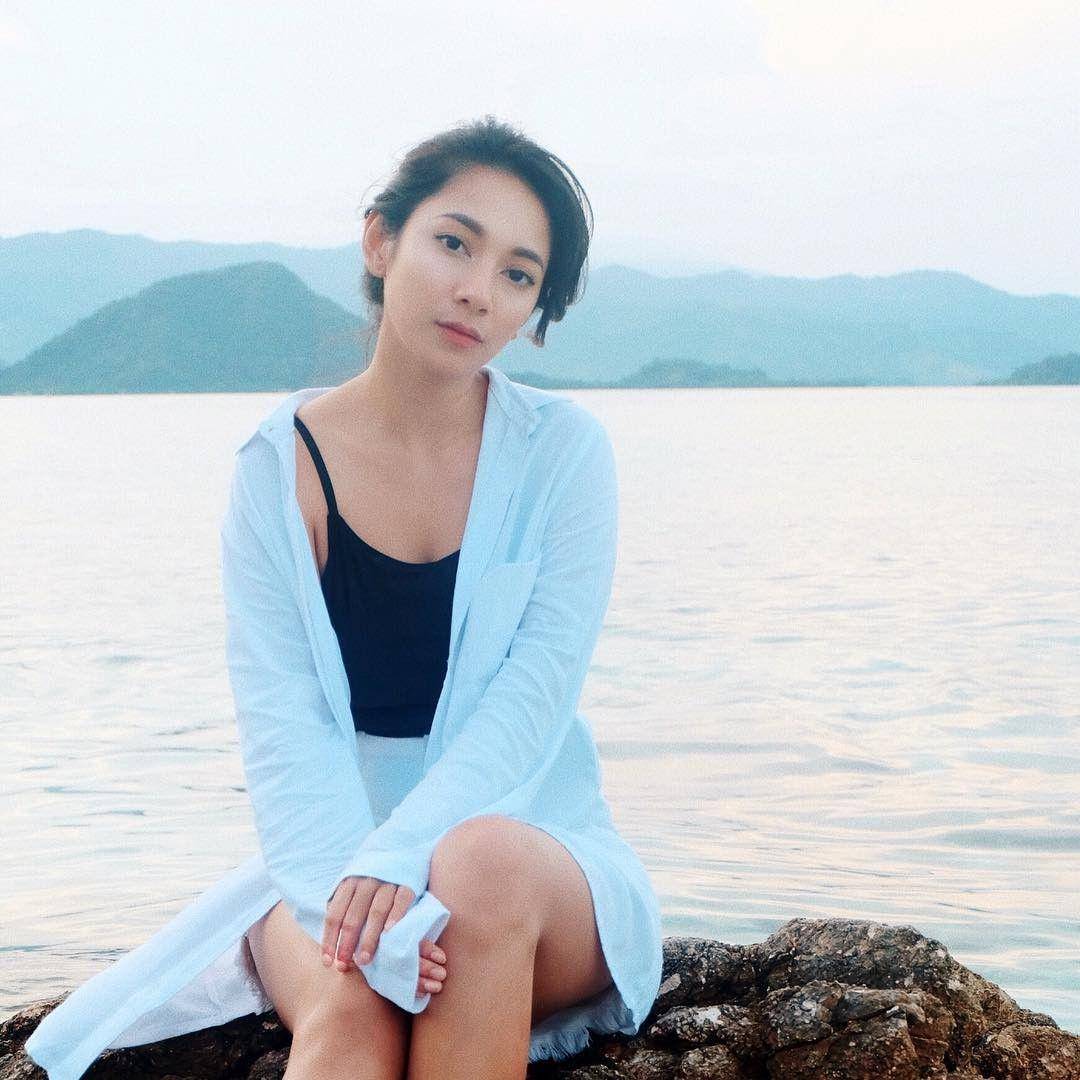 Instagram.com/dindakirana.s