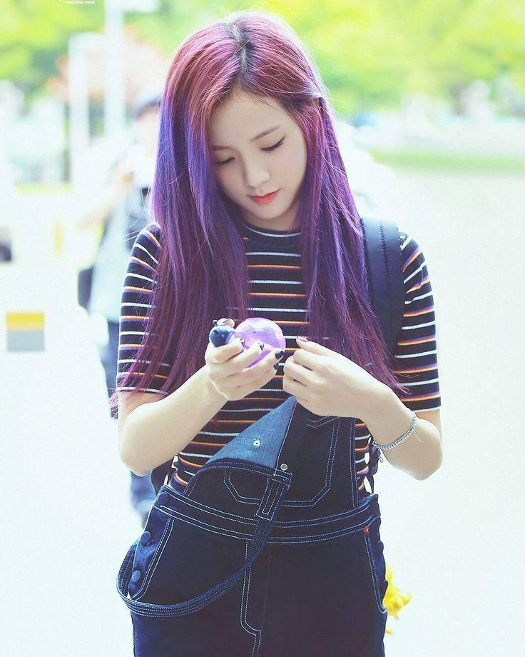 Twitter.com/jisooblackpink