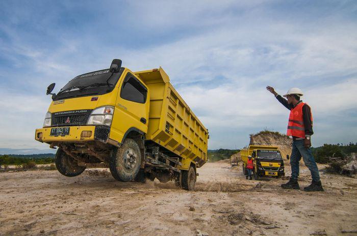 5 Kisah Para Supir Truk yang Gak Semua Orang Tahu!