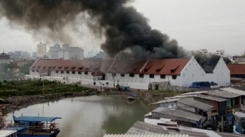 Kebakaran Museum Bahari Berlangsung 4 Jam, Petugas Masih Selidiki Penyebabnya