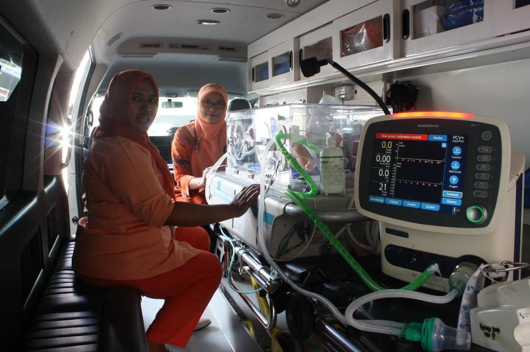 Tekan Angka Kematian, Pemkot Surabaya Luncurkan Ambulan Khusus Bayi