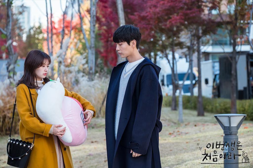 5 KDrama Ini Mengajarkanmu Bahwa Hidup Gak Selalu Kayak Drama