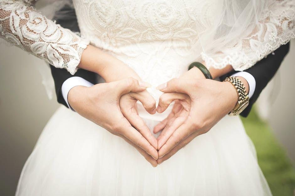6 Kesalahan Memilih Calon Suami yang Sering Dilakukan Cewek