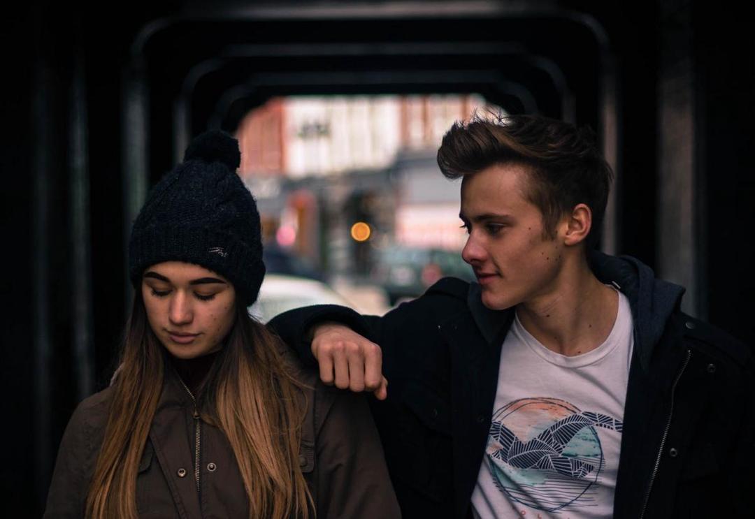 Meski Berpacaran, 3 Zodiak Cewek Ini Paling Susah Bilang "I Love You"