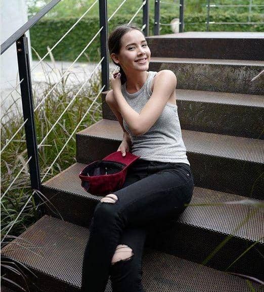 instagram.com/urassayas