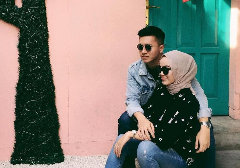 10 Potret Kedekatan Polisi Ganteng Andre Ferdiansyah dengan Kekasihnya